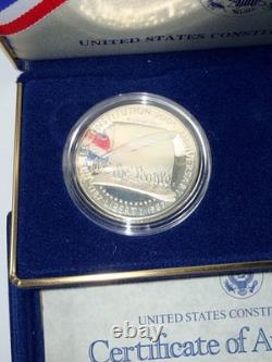 1987 Constitution Bicentennial 2-Coin Uncirculated Set, $1 Silver Dollar $5 Gold