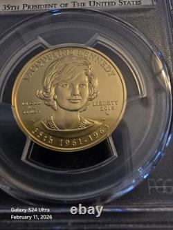 2015 W $10 1/2oz First Spouse Jackie Kenned Pcgs Ms70 First Strike Camelot 10/10