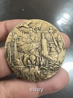 USA Commemorative Challenge Coin Eagle Liberty Flag Gold Tone Collectible