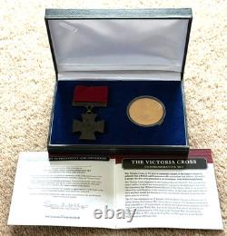 Victoria Cross Gold Fully Layered 24 Carat Commemorative Set In Case with COA