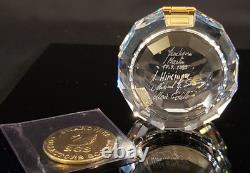Boîte à pièces en cristal Swarovski avec charnière et pièce commémorative de 100 ans SIGNÉE RARE