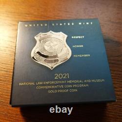 Boîte et Certificat d'Authenticité de la Pièce en Or Proof de 5 $ du Mémorial National des Forces de l'Ordre 2021