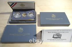 Ensemble de preuves commémoratives de la 3e pièce de monnaie du 50e anniversaire du Mont Rushmore des États-Unis en 1991, en or et en argent.