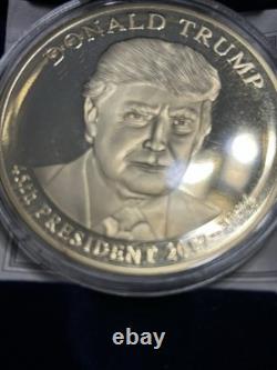 Médaille commémorative dorée à l'or 24K de la Monnaie américaine avec boîte de collection