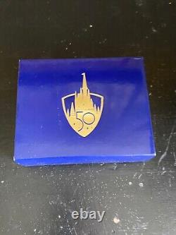 Monnaie commémorative plaquée or 24 carats du 50e anniversaire de Disney World LE 4000