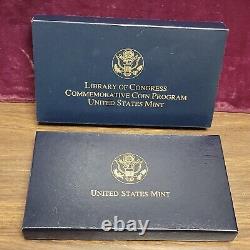 Pièce commémorative bimétallique en or et platine de 10 $ de la bibliothèque du Congrès de 2000.