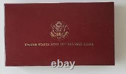 Pièce d'or de 5 dollars des Jeux Olympiques de 1992 de la Monnaie américaine dans une boîte