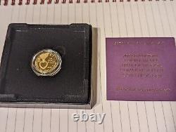 Pièce de monnaie américaine en or de 5 dollars 'Gold PROOF' du Hall of Honor national des Purple Heart de W pour l'année 2022, dans son emballage d'origine (OGP) de la Monnaie des États-Unis.