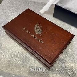 Pièce de monnaie commémorative en or de 50ème anniversaire du demi-dollar Kennedy de 2014 avec boîte et certificat d'authenticité