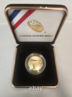 Pièce en or de cinq dollars en édition limitée commémorative du 50e anniversaire d'Apollo 11 de 2019