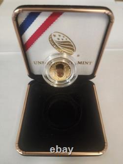 Pièce en or de cinq dollars en édition limitée commémorative du 50e anniversaire d'Apollo 11 de 2019