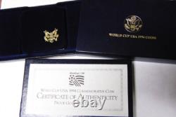 Preuve 1994-W Coupe du Monde de Football 5 $ Or Commemoratif avec Boîte et Certificat d'Authenticité