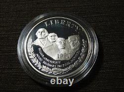 US Mint 1991 Mt Rushmore Anniversary 3 Coin $5 West Pt Gold & Silver Proof Set 

<br/> 
  <br/>La Monnaie des États-Unis 1991 Mt Rushmore Anniversaire Ensemble de preuve en or et en argent de 3 pièces de $5 West Pt