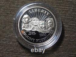 US Mint 1991 Mt Rushmore Anniversary 3 Coin $5 West Pt Gold & Silver Proof Set  
<br/>		 
   	<br/> La Monnaie des États-Unis 1991 Mt Rushmore Anniversaire Ensemble de preuve en or et en argent de 3 pièces de $5 West Pt